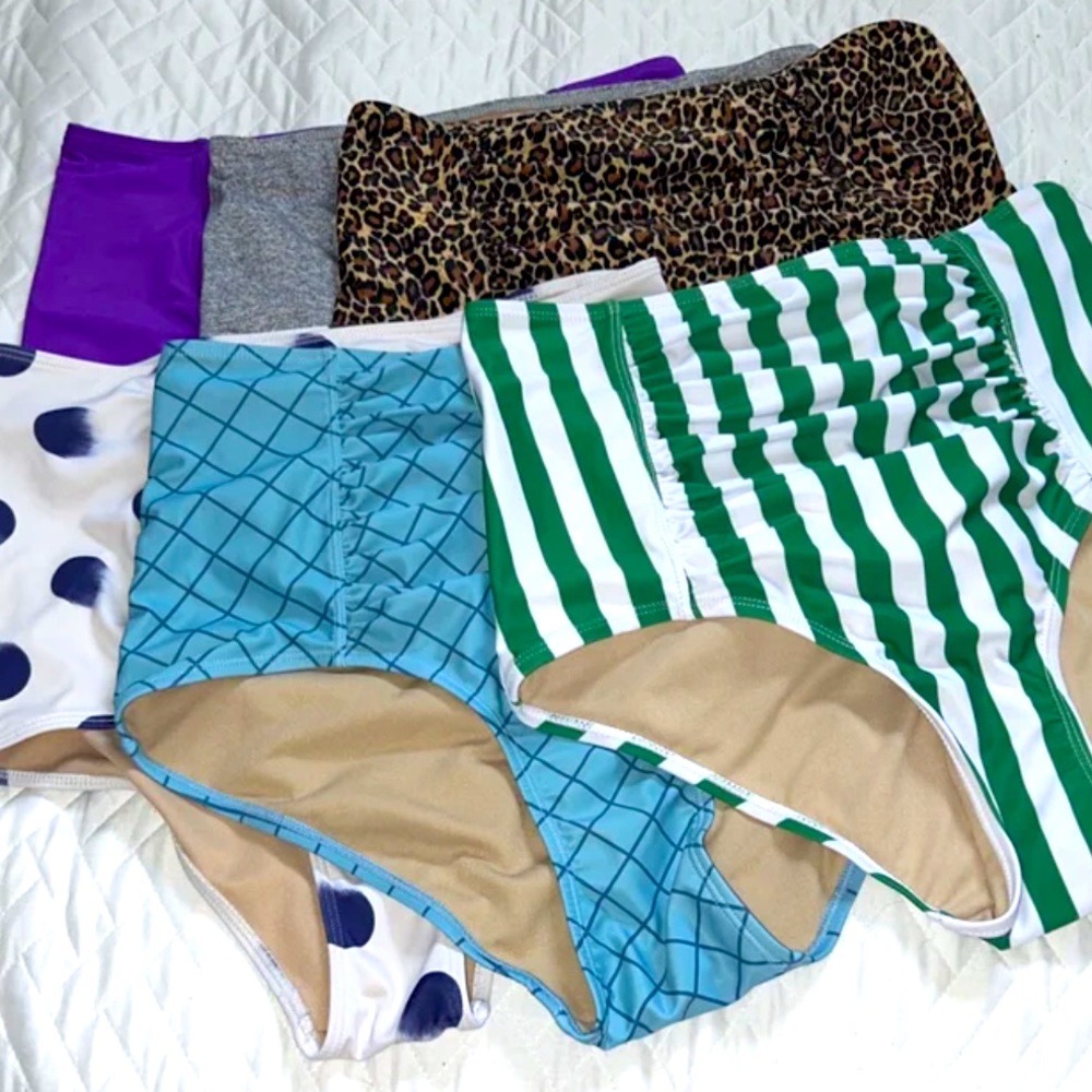 EUC Kortni Jeane Bundle - Size Medium